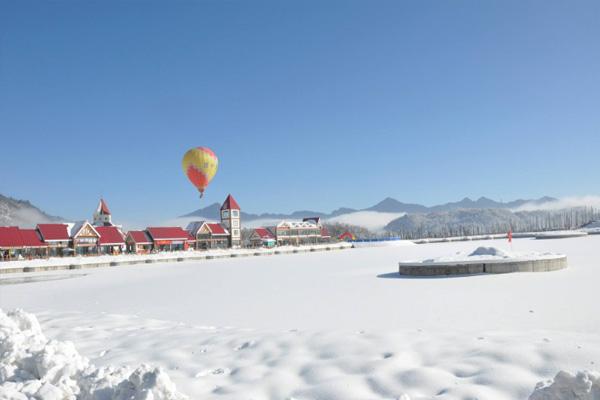 2020四川下雪景区-西岭雪山有望提前滑雪