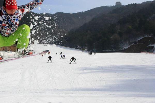 杭州大明山滑雪场交通指南及门票价格介绍