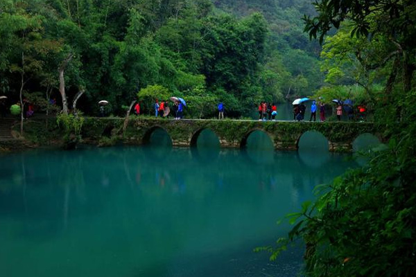 贵州大七孔桥和小七孔桥的传说故事