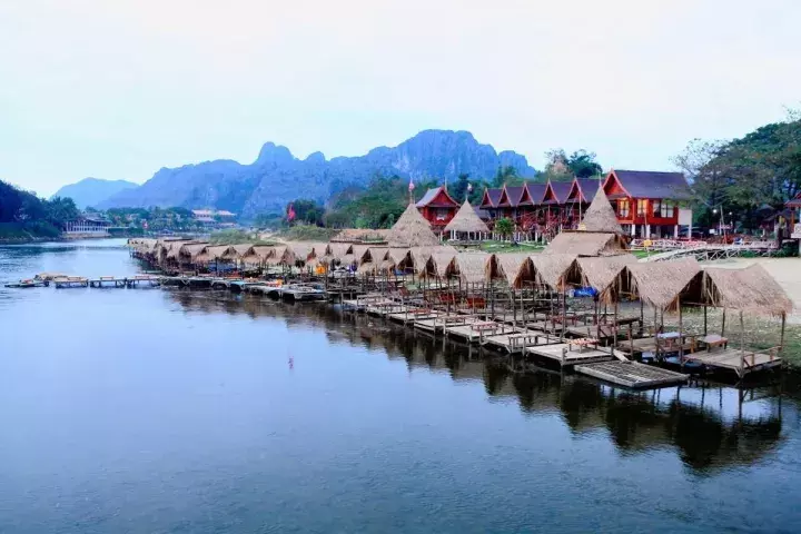 老挝哪里好玩（老挝不得不去的16个经典旅游景点）
