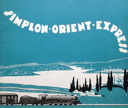 1919年，东方快车推出搭载在Simplon-Orient-Express列车上的首节午夜蓝车厢。这是从巴黎出发，途经米兰和威尼斯，穿越辛普伦隧道抵达伊斯坦布尔的首趟列车。这项技术突破为穿越阿尔卑斯山开辟了一条新的道路。