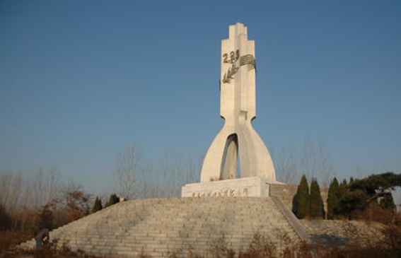 吐丝口战役纪念碑