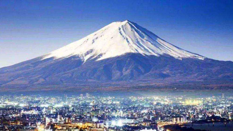 富士山火山距离东京仅百余公里，有爆发的可能性吗？